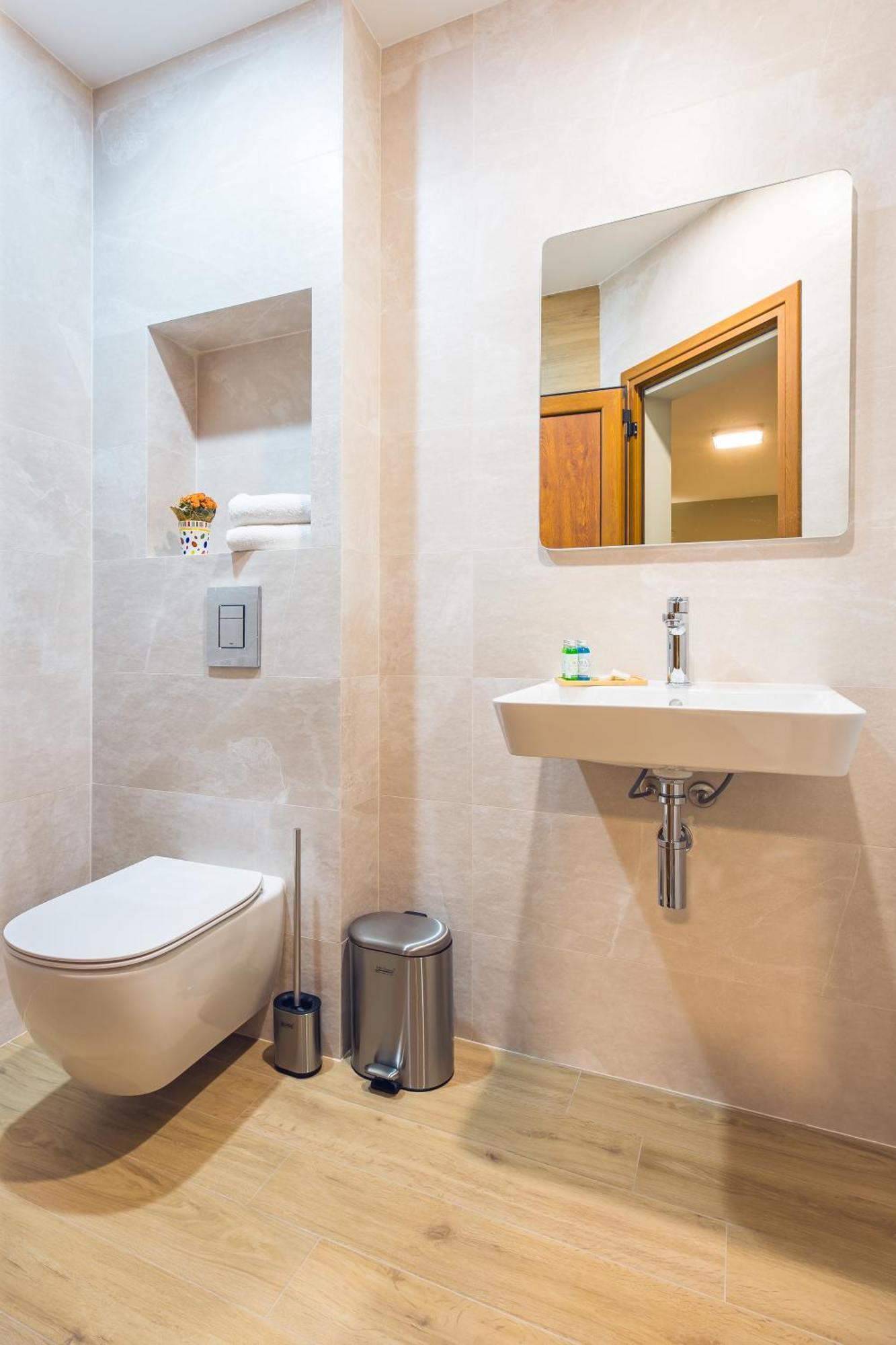 Hotel Albatros New Town 3*